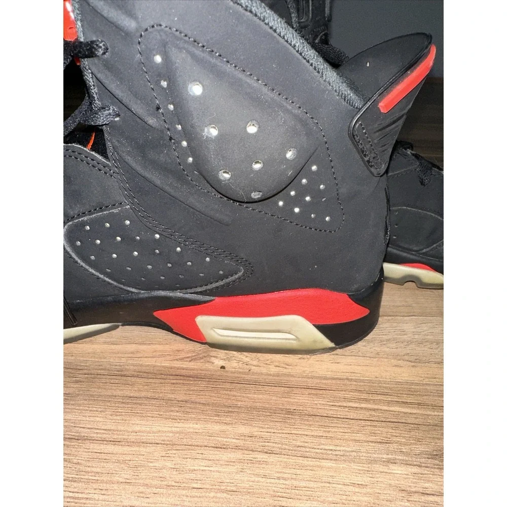 Size‎ 11 - Jordan 6 Retro Men's Black Infrared With Box (384664-060)